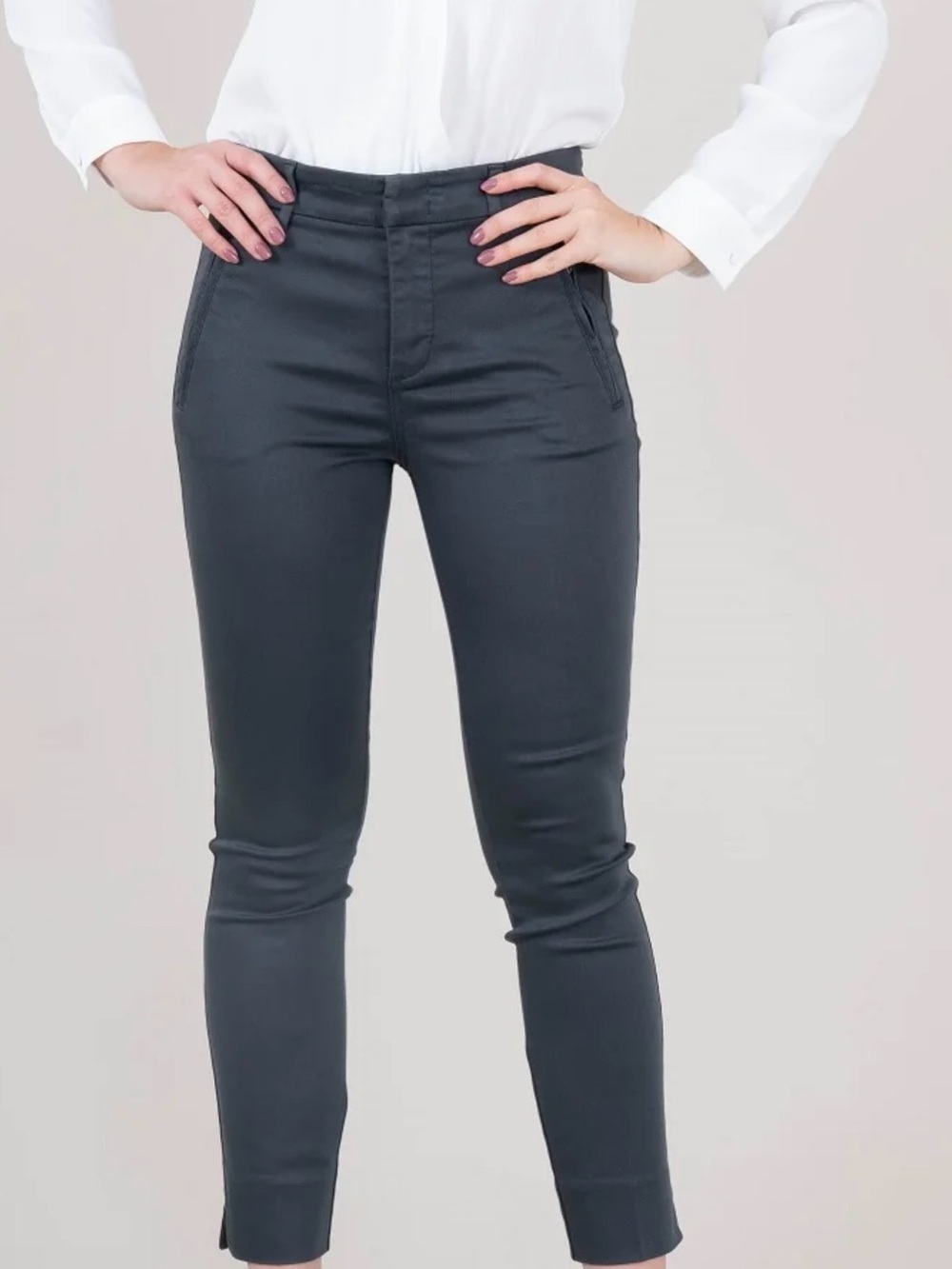 Level 99 Women's Ankle Crop Slim trousers in navy blue
